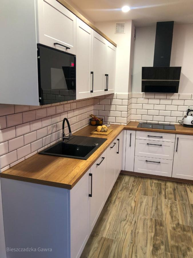 Apartament Caloroczny Bieszczadzka Gawra Устрики-Долішні Екстер'єр фото