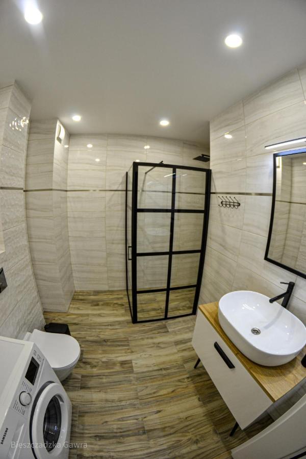 Apartament Caloroczny Bieszczadzka Gawra Устрики-Долішні Екстер'єр фото