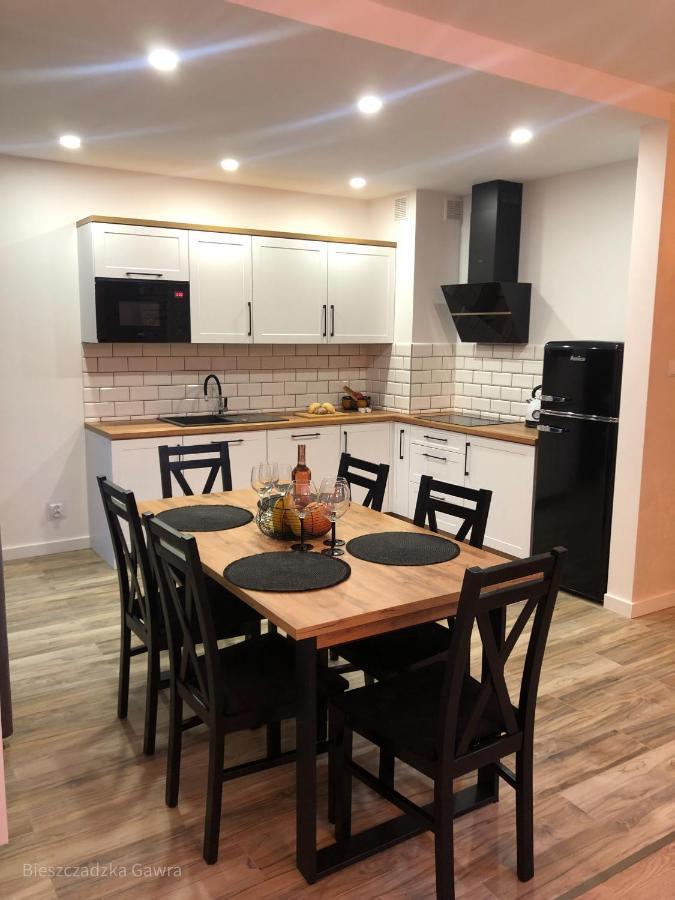 Apartament Caloroczny Bieszczadzka Gawra Устрики-Долішні Екстер'єр фото