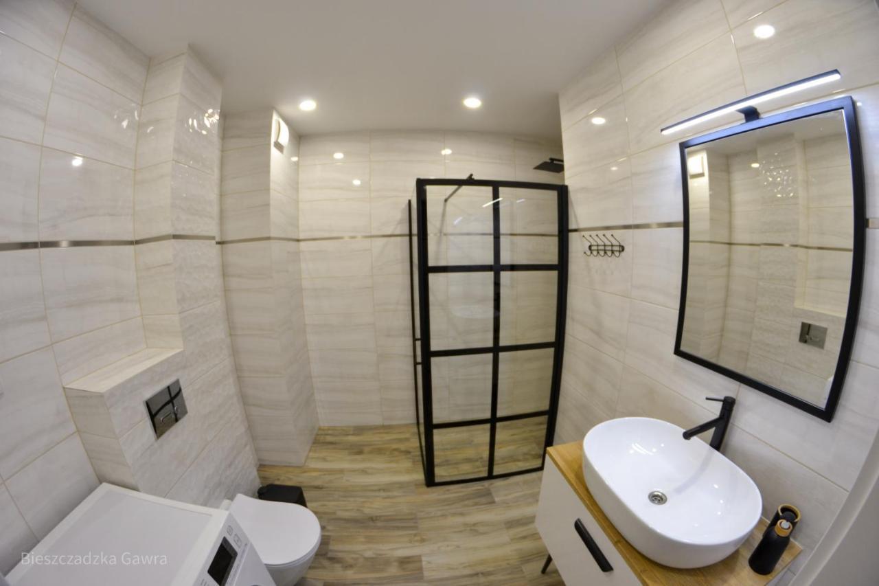 Apartament Caloroczny Bieszczadzka Gawra Устрики-Долішні Екстер'єр фото